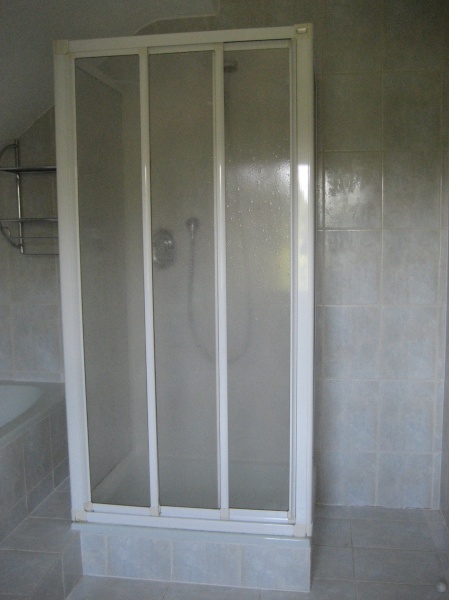 Ansicht Badezimmer - Dusche Einfamilienhaus Neunkirchen-Seelscheid / Breitscheid