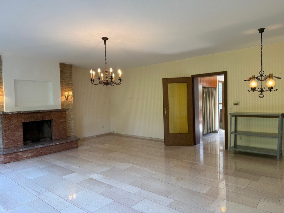 Ansicht gro�es Wohn,- Esszimmer Reiheneckhaus Bonn