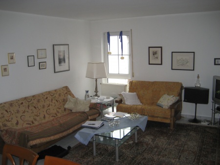 Ansicht 2 Wohnzimmer Etagenwohnung Hennef