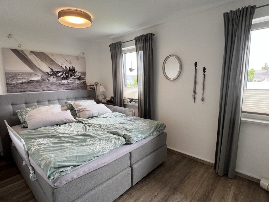 Elternschlafzimmer Doppelhaush�lfte Pulheim / Geyen