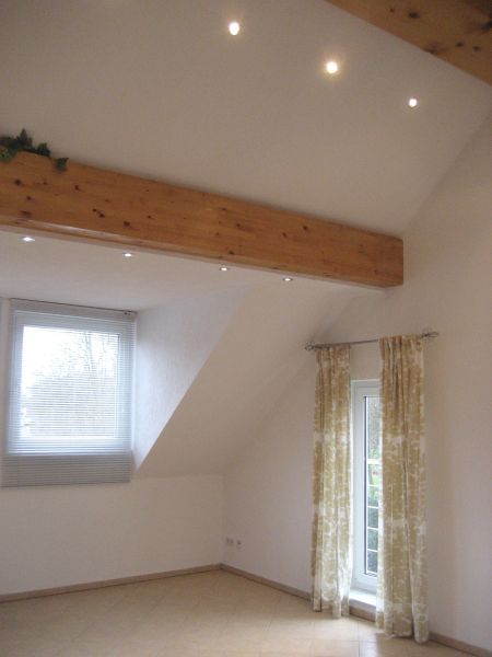 Wohnzimmer Ansicht 3 Dachgeschosswohnung K�ln