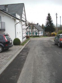 Anliegerstra�e Neunkirchen-Seelscheid, Niedrigenergie DHH,96 m�, 3 Zi., Garten,Terrasse, Balkone, ruhige zentr.Lage