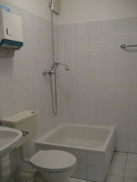 Ansicht 2 WC B�rofl�che Sankt Augustin