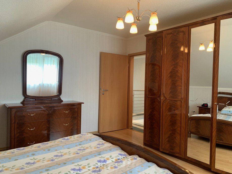 Ansicht Elternschlafzimmer Doppelhaush�lfte Sankt Augustin