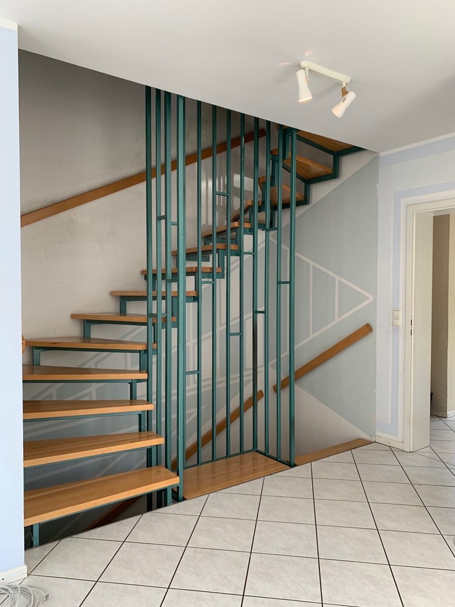 Flur im OG Doppelhaush�lfte Niederkassel