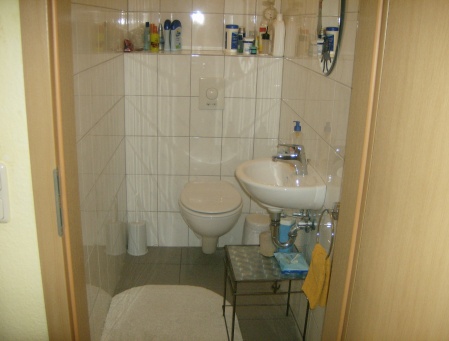 G�ste- WC Etagenwohnung Siegburg
