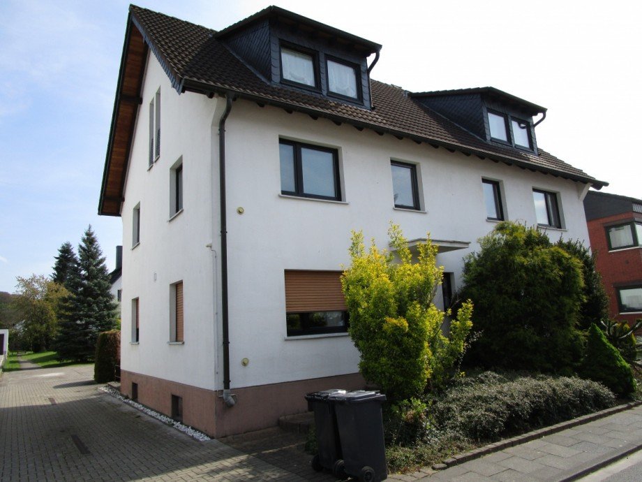 Doppelhaush�lften Mehrfamilienhaus Lohmar