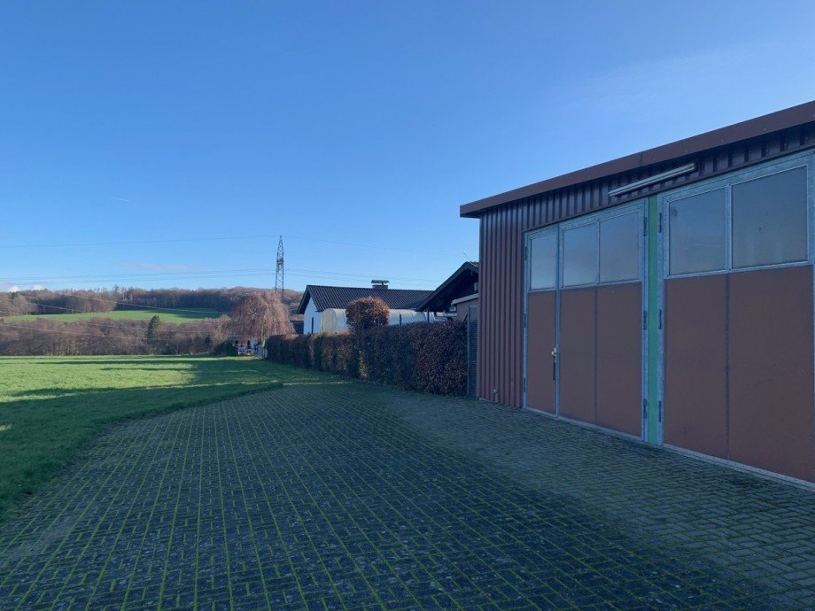 Zuweg zu den Hallen Einfamilienhaus Bad Honnef