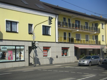 Hausansicht Etagenwohnung Sankt Augustin