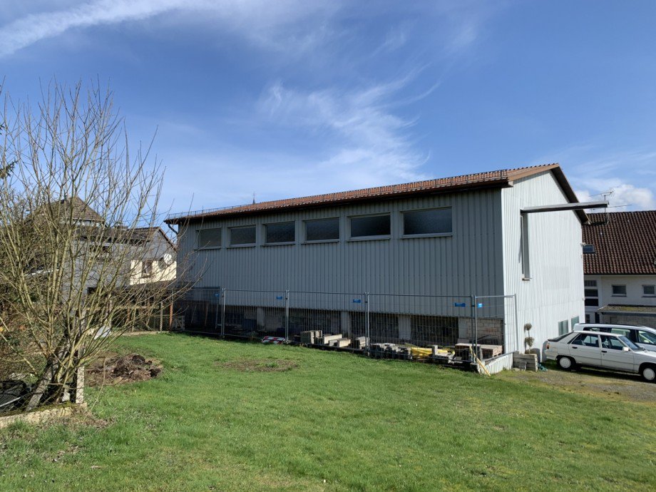 R�ckansicht Gewerbehalle Gemischt-Grundst�ck Windeck