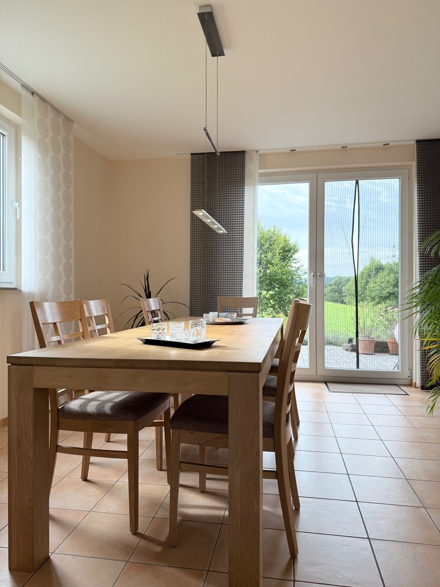 Ansicht Essbereich Einfamilienhaus Hennef