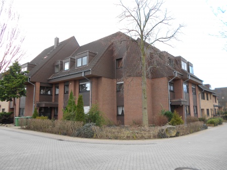 Hausansicht Etagenwohnung Troisdorf / Rotter See
