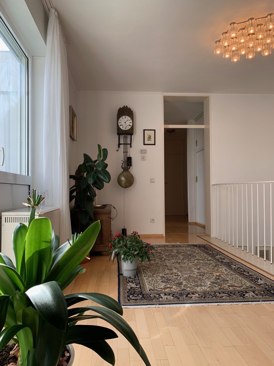 Diele im OG Einfamilienhaus Wachtberg / Lie�em