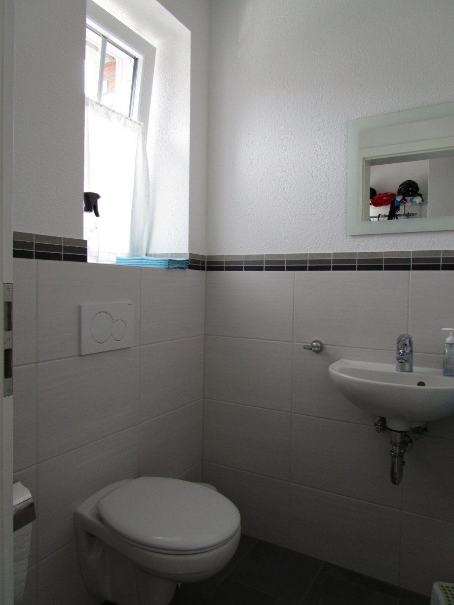 G�ste-WC Doppelhaush�lfte K�nigswinter / Thomasberg