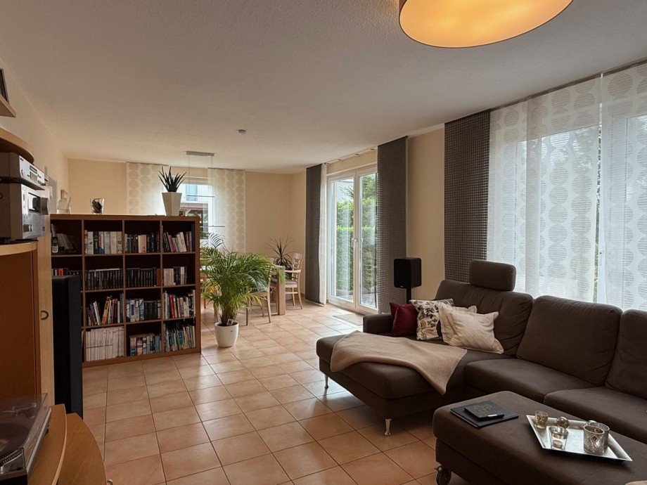 Ansicht helles Wohn,- Esszimmer Einfamilienhaus Hennef