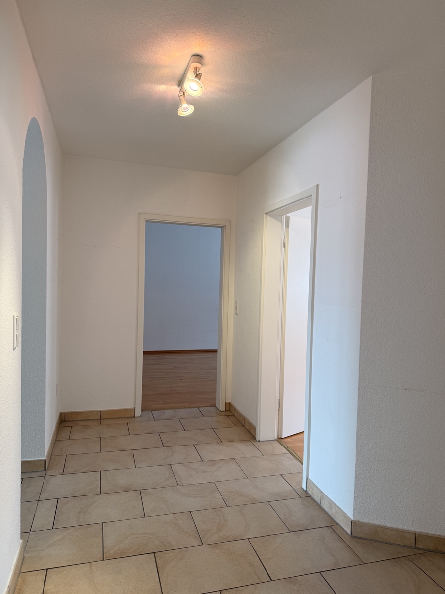 - Etagenwohnung Bonn