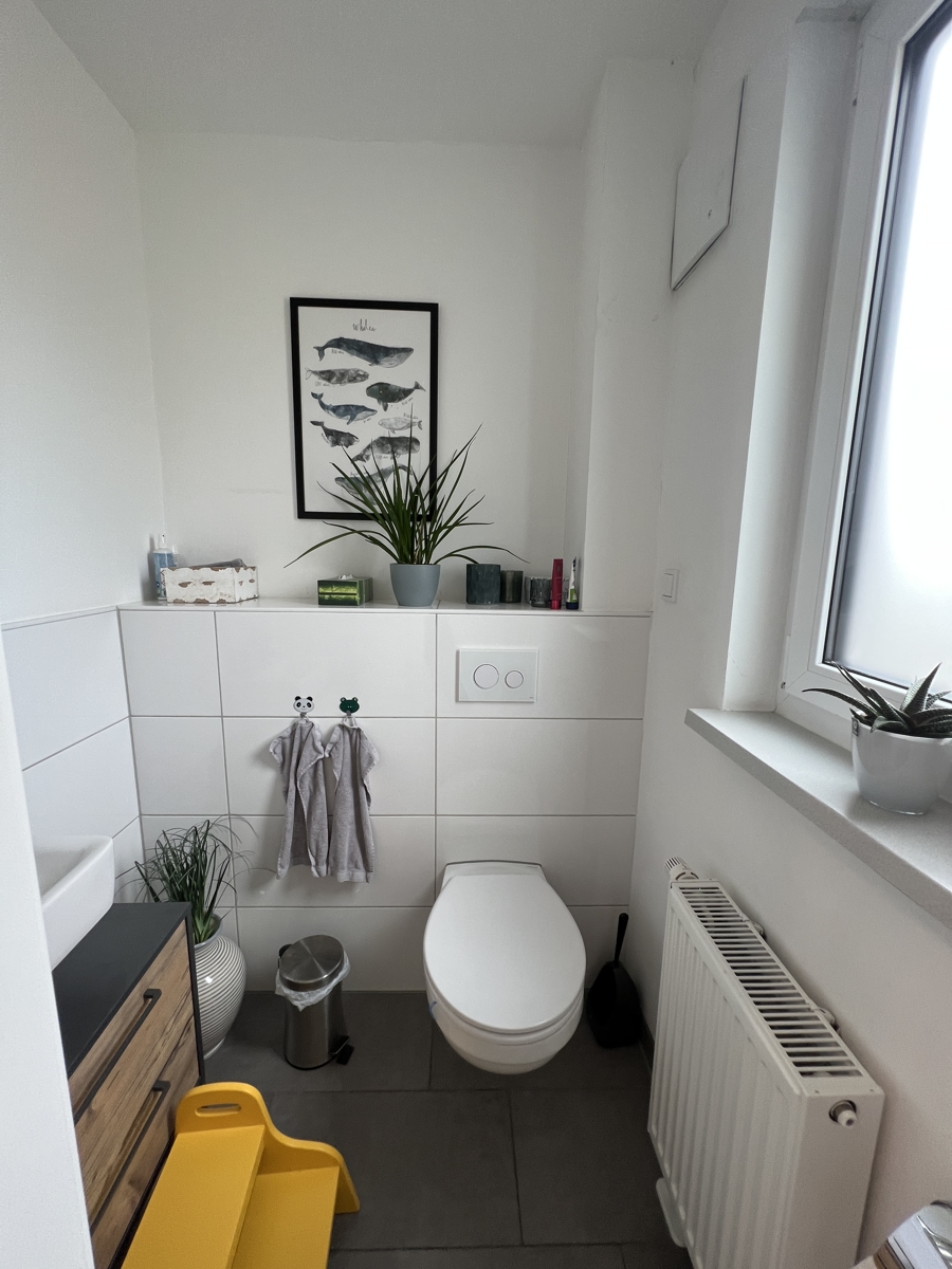 G�ste-WC Doppelhaush�lfte Pulheim / Geyen