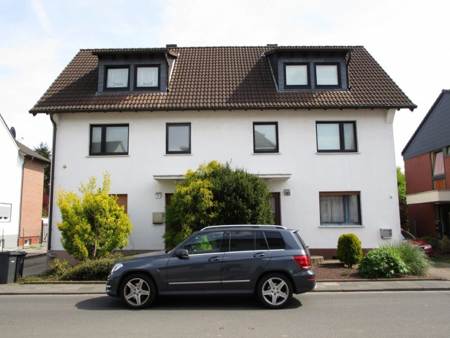 Doppelhaush�lften Mehrfamilienhaus Lohmar