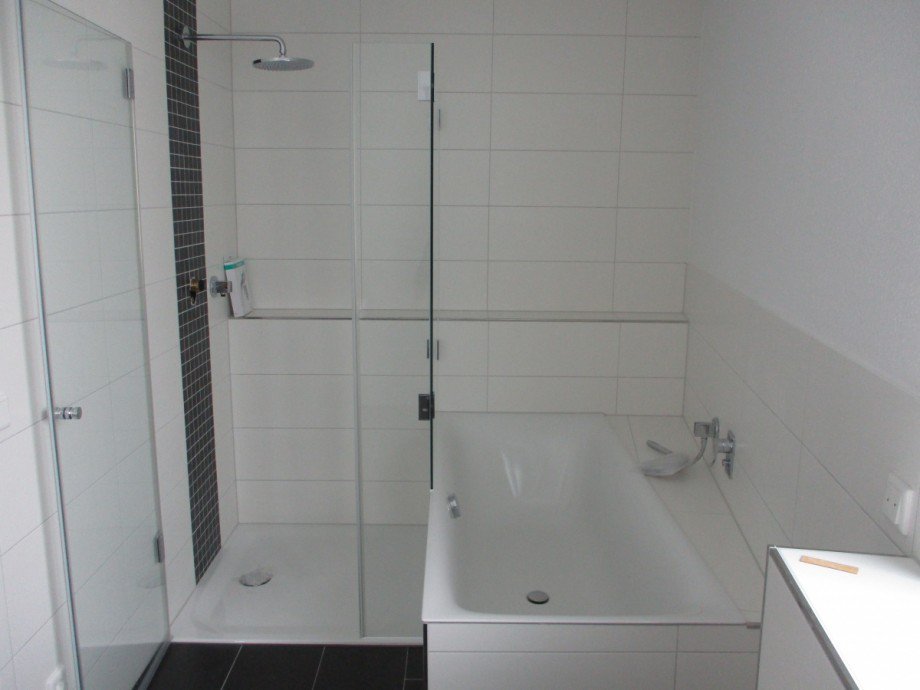 Badezimmer Doppelhaush�lfte Siegburg