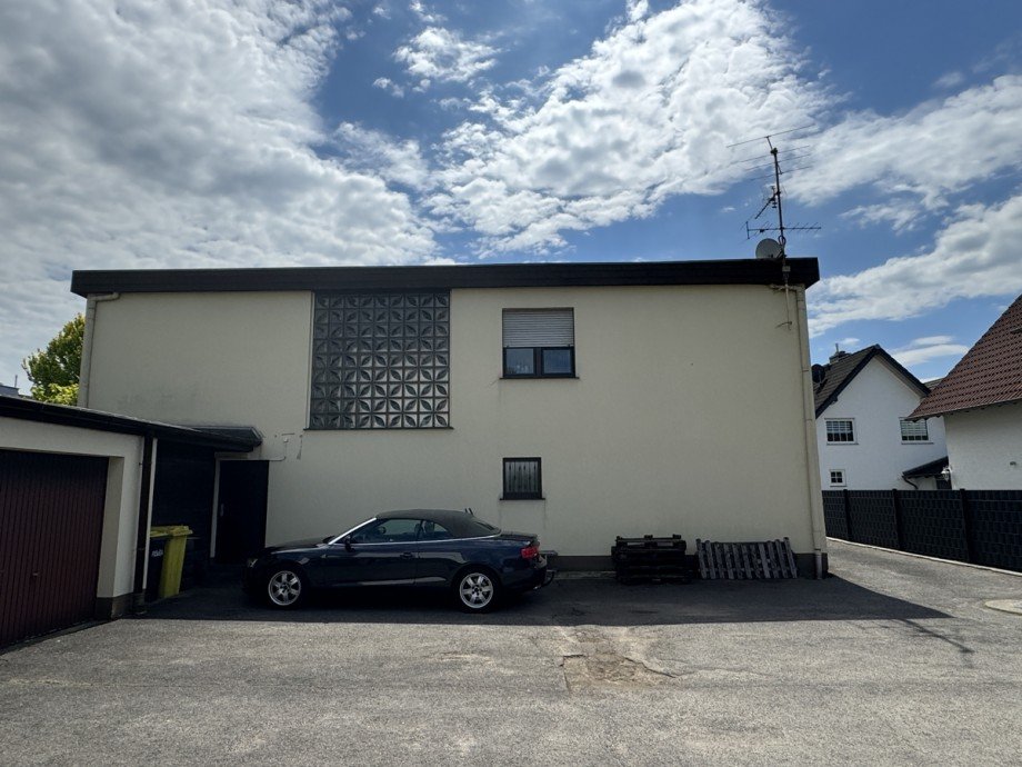 R�ckansicht Zweifamilienhaus R�srath