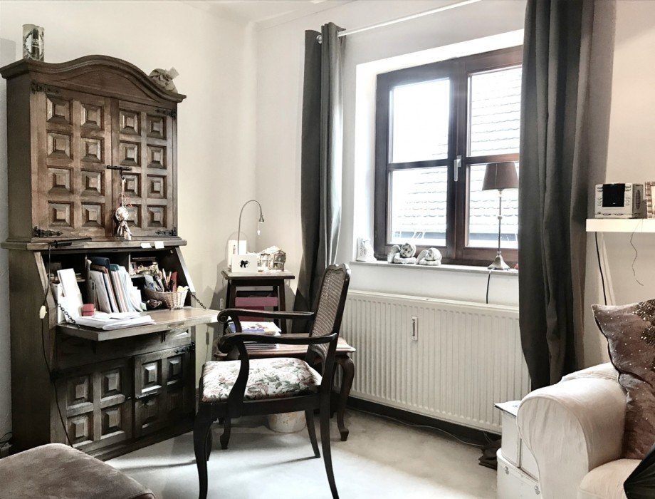 Zimmer 2 im DG Ansicht 1 Reiheneckhaus Bonn