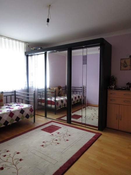 2.Kinderzimmer Wohnung 2 Mehrfamilienhaus K�nigswinter
