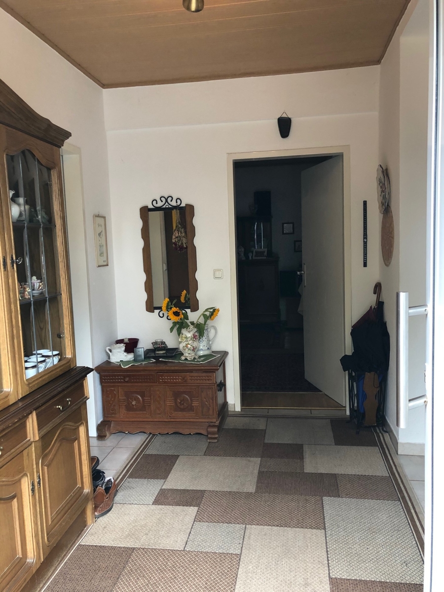 Diele / Flur in der Einliegerwohnung Einfamilienhaus Hennef (Sieg)