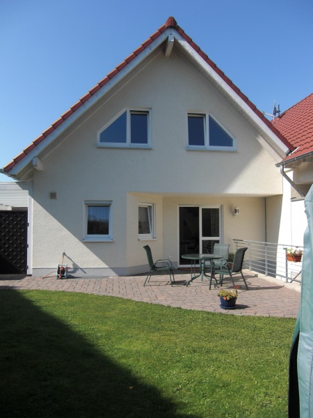 R�ckansicht Doppelhaush�lfte Hennef