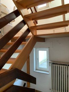 Treppenhaus SANKT AUGUSTIN HANGELAR, freist. Einfamilienhaus ca. 110 m� Wfl. 4-5 Zimmer + Keller, Garten, Garage