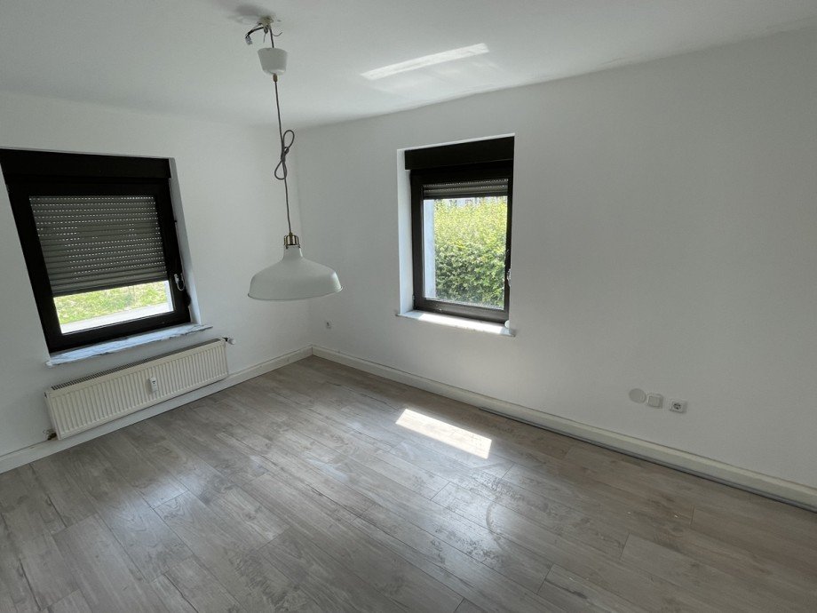 Zimmer 2 Etagenwohnung Lohmar / Birk