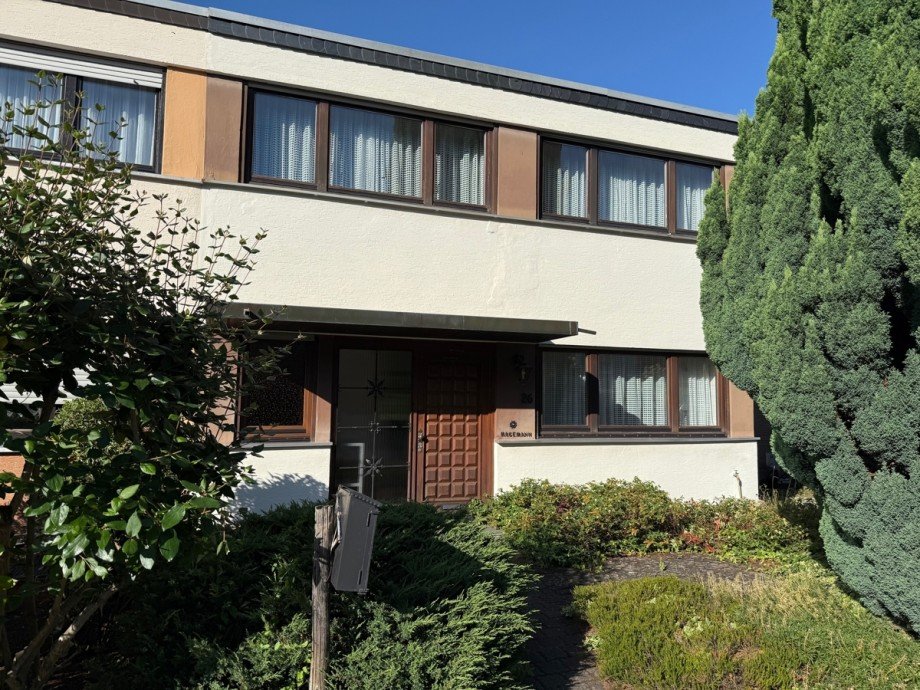 Hausansicht Reiheneckhaus Bonn