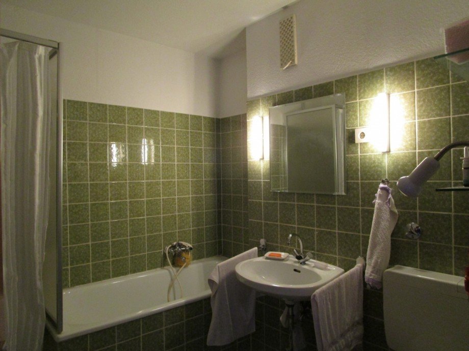 Badezimmer im OG Reihenmittelhaus Sankt Augustin / Menden (Rheinland)