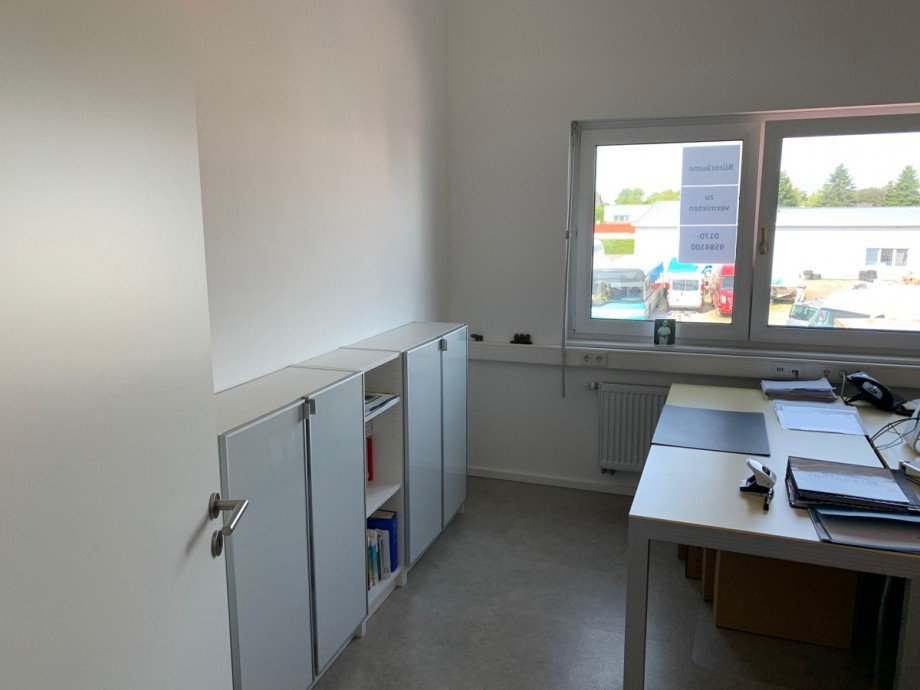 B�ro B�rofl�che Hennef (Sieg)