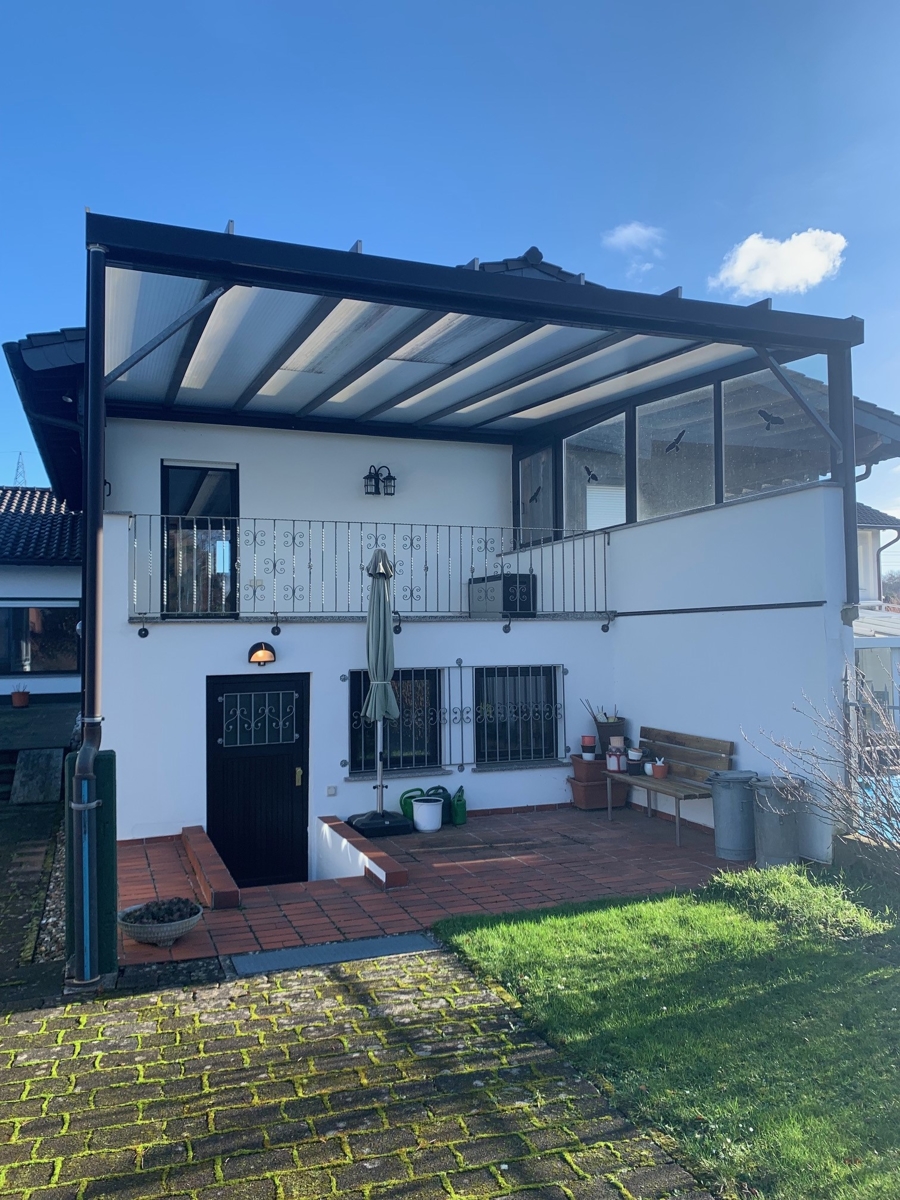 R�ckansicht mit Terrasse Einfamilienhaus Bad Honnef