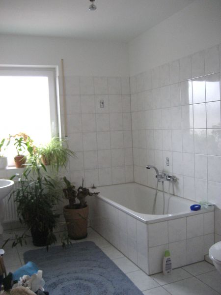 Badezimmer Ansicht 1 Reihenhaus Troisdorf