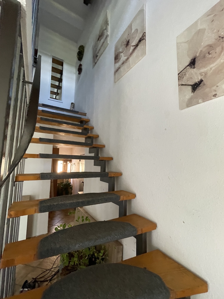 Treppenhaus Mehrfamilienhaus Asbach