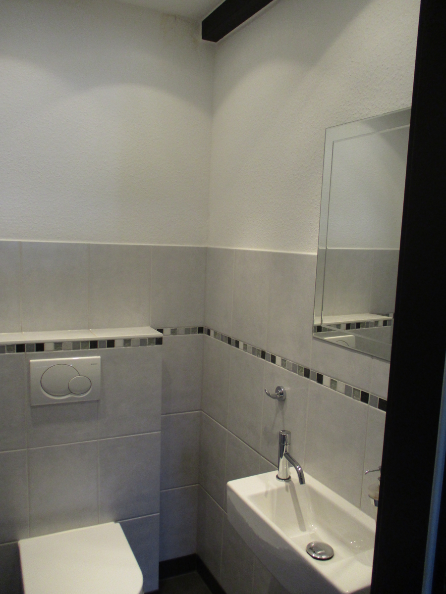 G�ste-WC im EG Doppelhaush�lfte Sankt Augustin