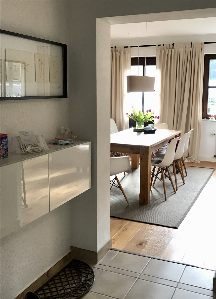 Blick von der Diele im EG in das Wohn,- Esszimmer Reiheneckhaus Bonn