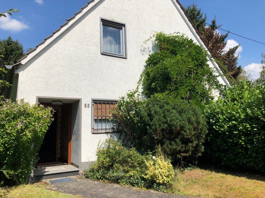 Hausansicht Einfamilienhaus Bonn