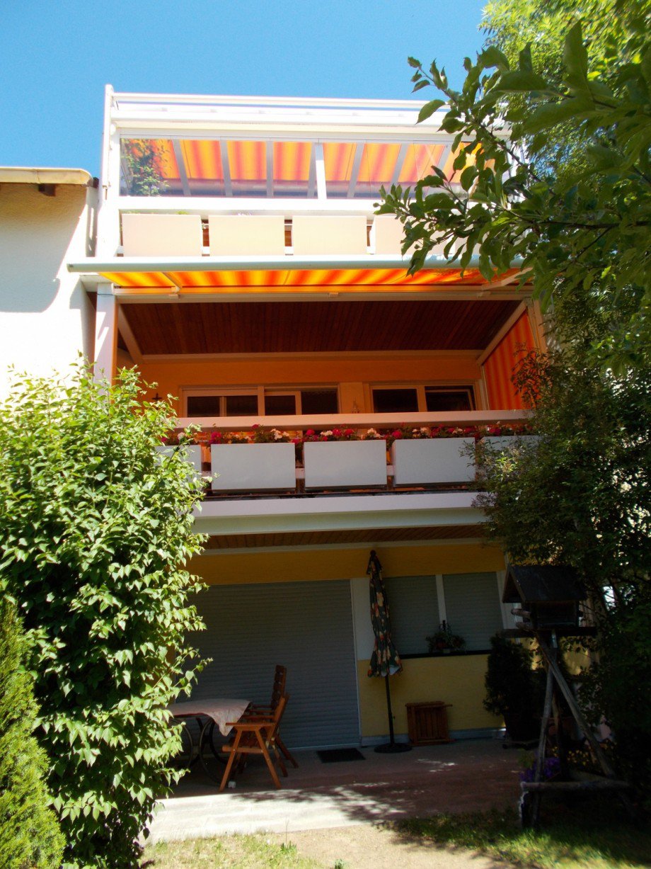 R�ckansicht des Hauses Mehrfamilienhaus Sankt Augustin