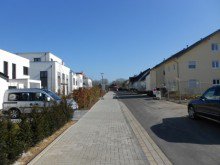 Wohnumgebung HENNEF, NEUBAU, 2 Stadth�user, 4 Zim., ca. 138 m� Wfl., Terrasse, Garten, Garage,
GrSt. ca. 600 m�