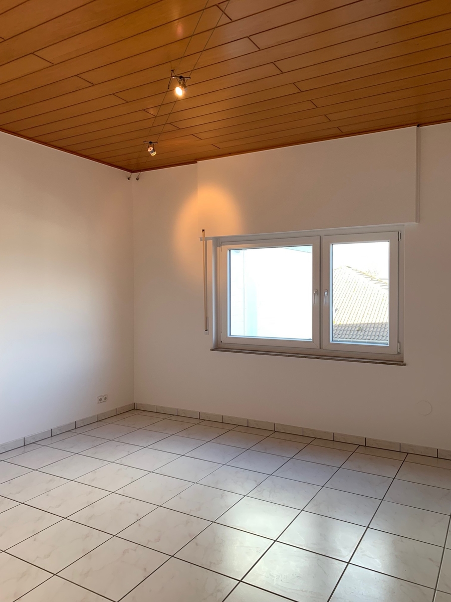 Schlafzimmer 1 Etagenwohnung K�nigswinter / Ittenbach