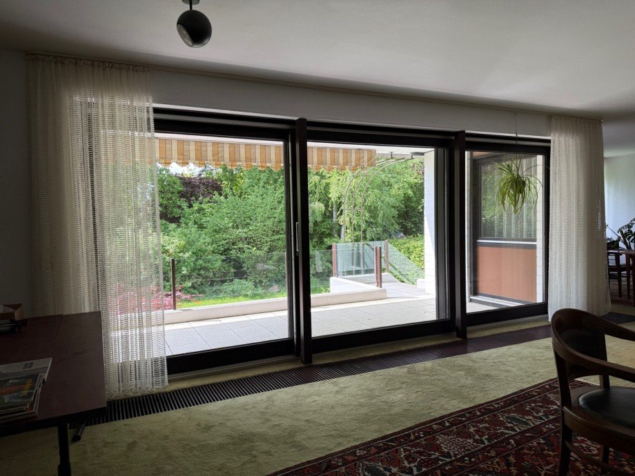 gro�es helles Wohn,- Esszimmer Einfamilienhaus Sankt Augustin
