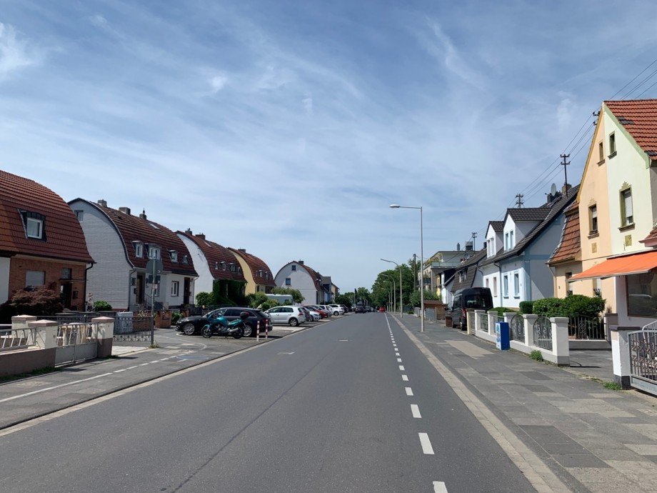P�tzchen -zentral- Erdgeschosswohnung Bonn
