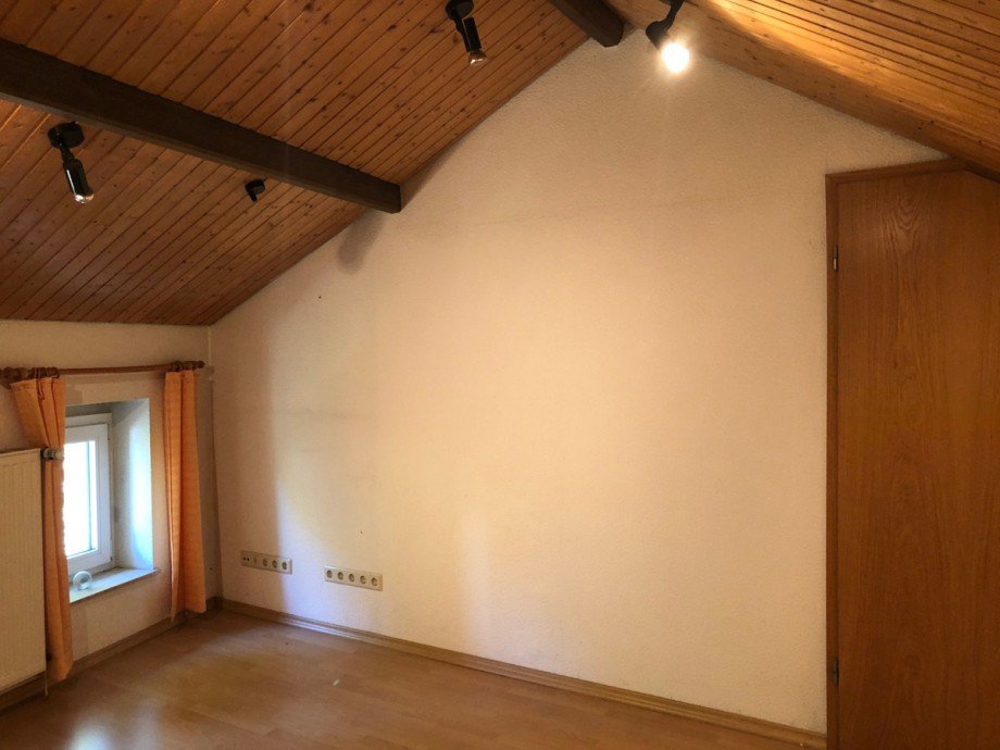 Dachgeschoss Einfamilienhaus Bonn / Endenich