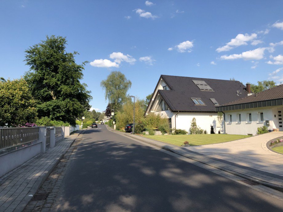 Wohnumgebung Zweifamilienhaus Sankt Augustin