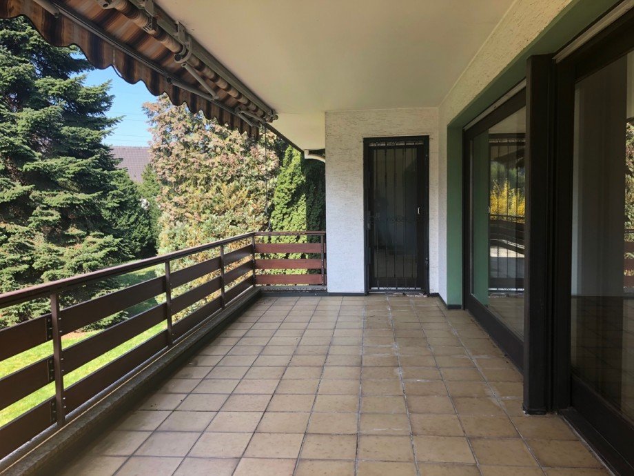 Balkon/Terrasse im EG Einfamilienhaus Sankt Augustin