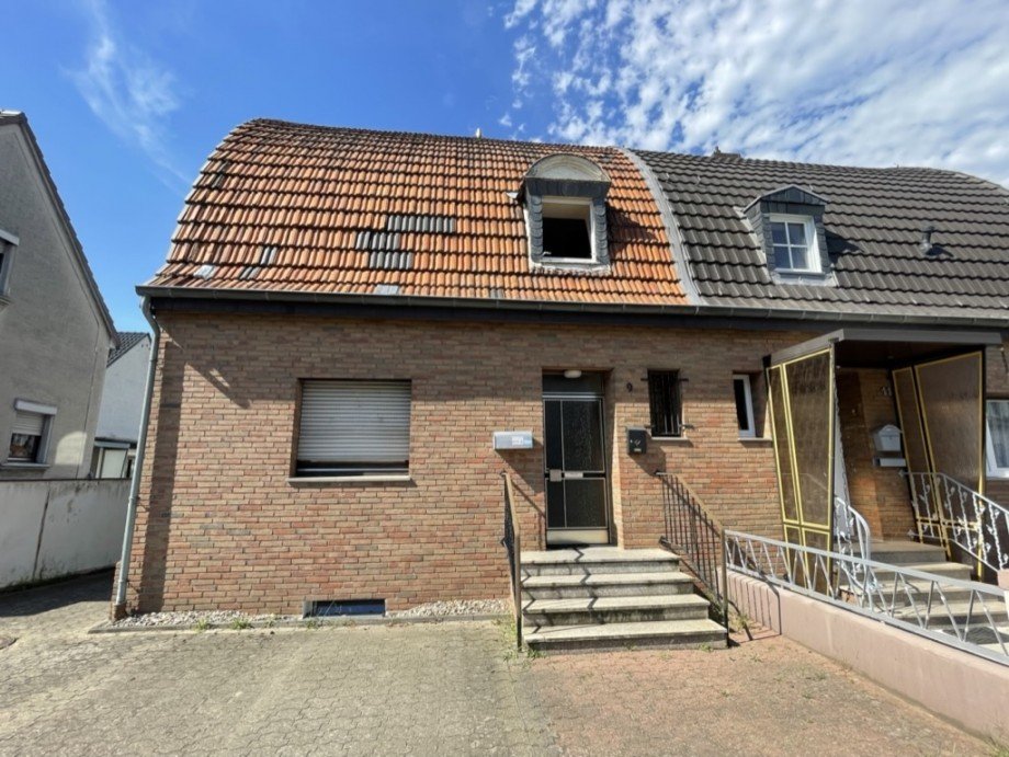 Eingangsbereich Erdgeschosswohnung Bonn