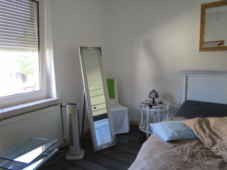 Schlafzimmer 1 / B�ro Etagenwohnung Troisdorf / Oberlar