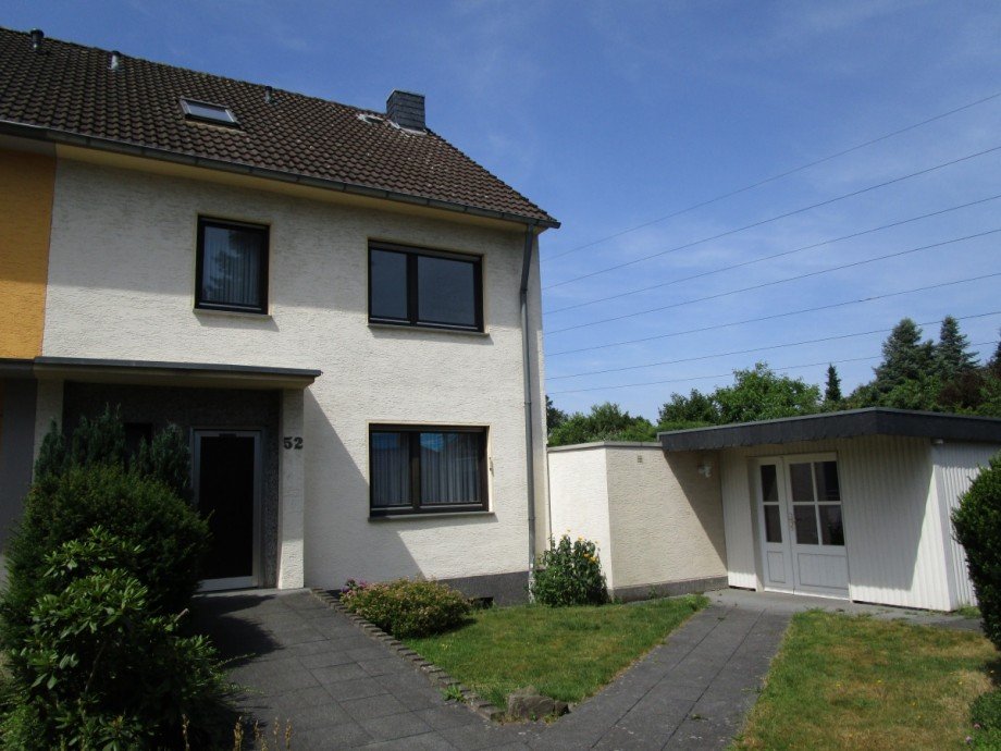 Hausansicht Reiheneckhaus Sankt Augustin